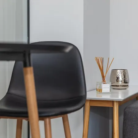 Apartment Place On The